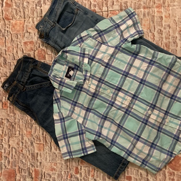 The Children's Place Other - Boy’s Blue Button Down Plaid Shirt